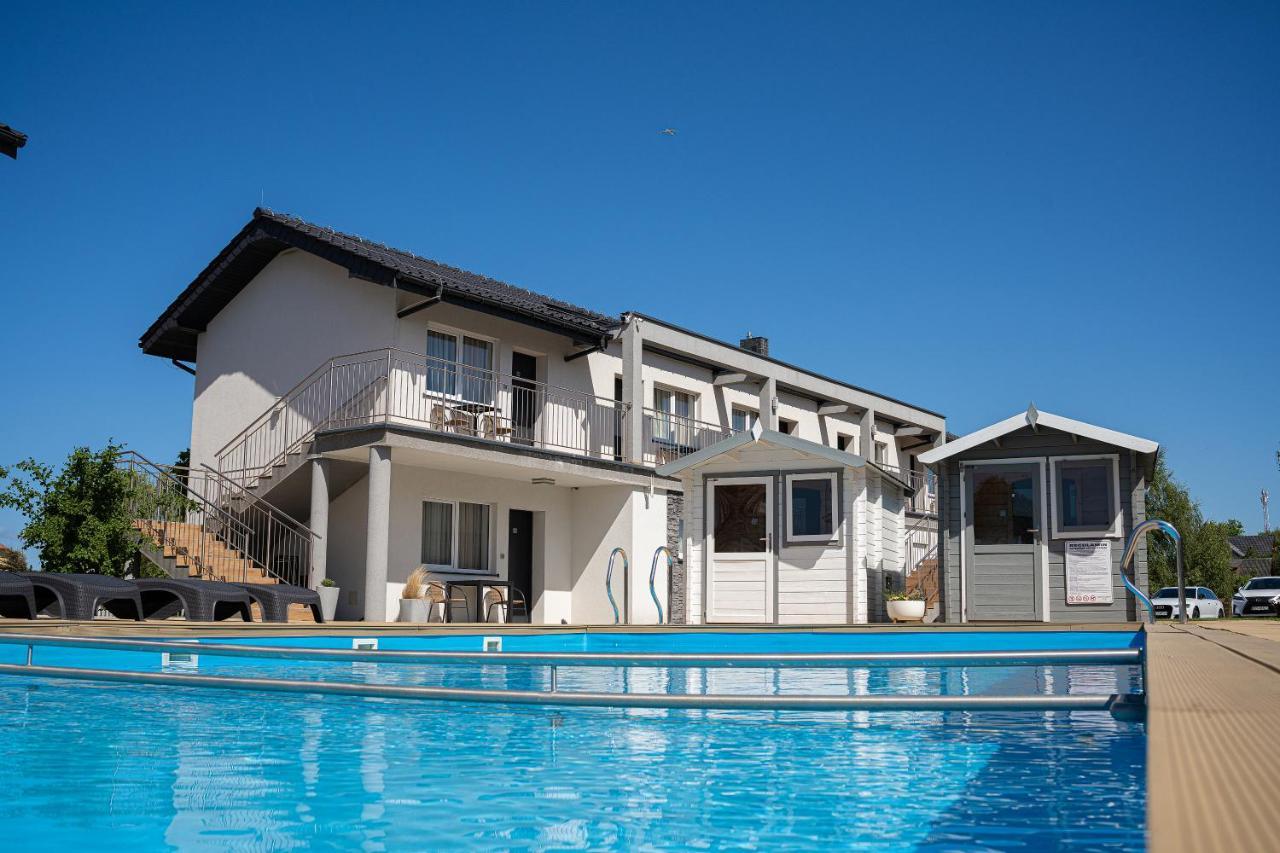 Seo2 Rewal - Apartamenty Z Osobnym Wejsciem, Grzany Basen, Darmowe Sauny, Parking, Grill, Wifi Luaran gambar