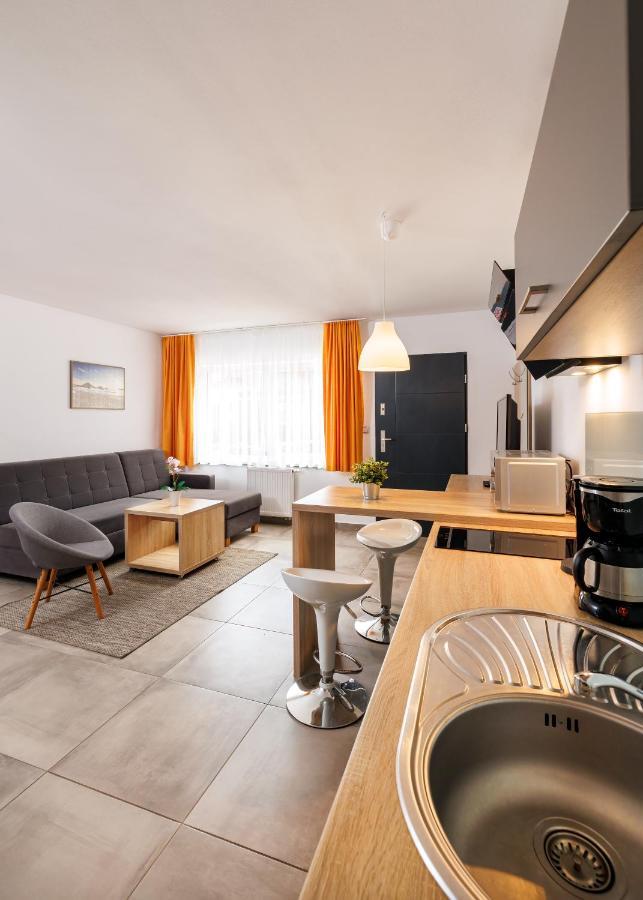 Seo2 Rewal - Apartamenty Z Osobnym Wejsciem, Grzany Basen, Darmowe Sauny, Parking, Grill, Wifi Luaran gambar