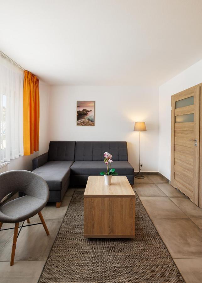 Seo2 Rewal - Apartamenty Z Osobnym Wejsciem, Grzany Basen, Darmowe Sauny, Parking, Grill, Wifi Luaran gambar