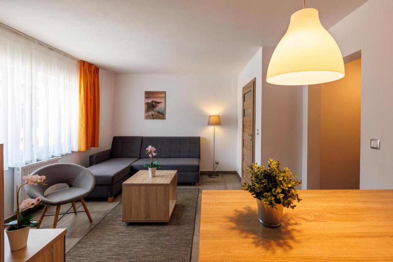 Seo2 Rewal - Apartamenty Z Osobnym Wejsciem, Grzany Basen, Darmowe Sauny, Parking, Grill, Wifi Luaran gambar